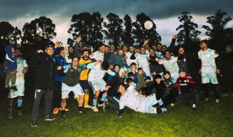 EL SENIOR +35 DE F�TBOL DEL POLIDEPORTIVO MUNICIPAL DE VILLA GESELL SE CONSAGR� CAMPE�N PROVINCIAL